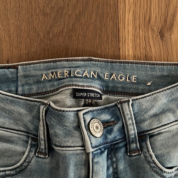 Blue Jeans - Picture 2 of 3